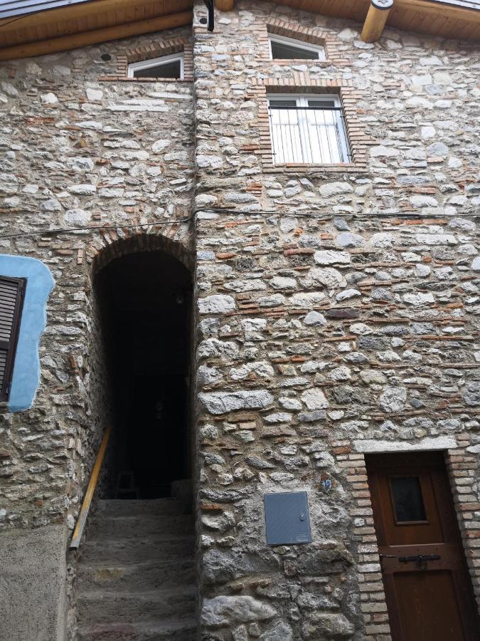 Appartement Casa Nel Borgo - Il Picchio à Tremosine Extérieur photo